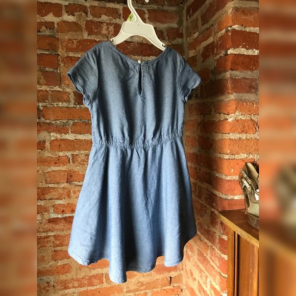 H&M Girls Chambray Skater Dress - Picture 3 of 3